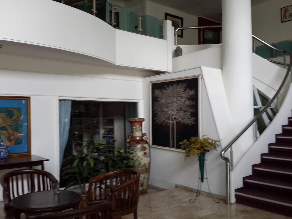 Reddoorz Plus Near Kebayoran Baru Blok S Jakarta Kültér fotó